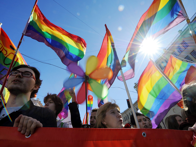 Активисты ЛГБТ проведут гей-парад