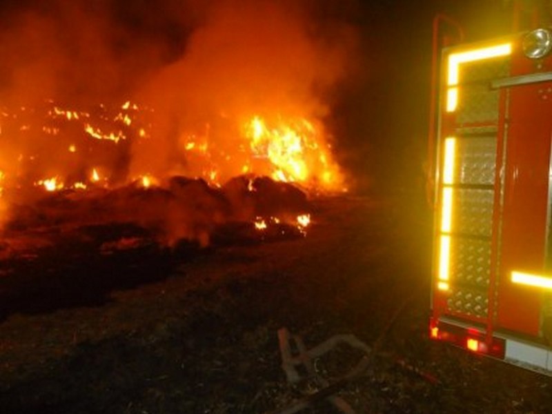 В Белгородской области сгорело свыше 370 тонн сена