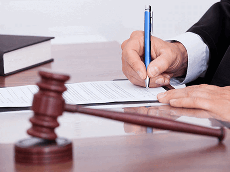 Услуги адвоката в арбитражном суде