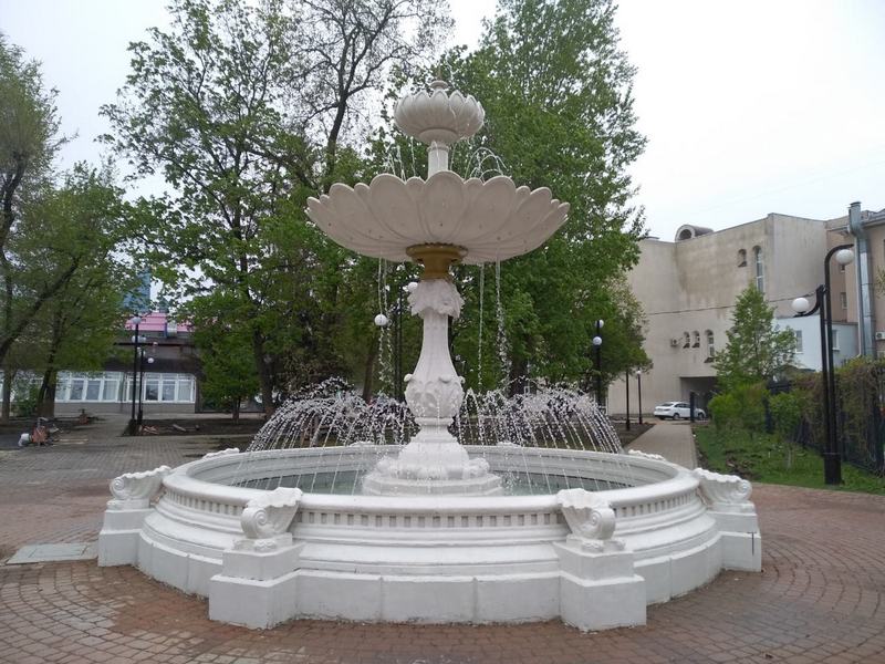 В Белгороде запустили фонтаны