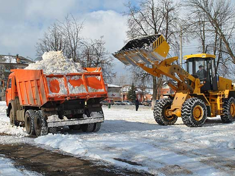 Дороги Белгородской области будут убирать 600 машин