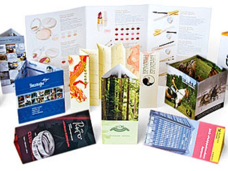 Преимущества печати полиграфической продукции (визиток, буклетов, рекламок и т.д.)