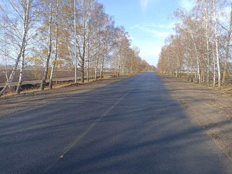 В Белгородской области завершается ремонт подъезда к селу Крутой Лог