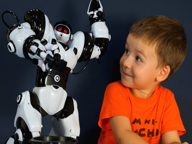 Как выбрать классных роботов-игрушек для мальчика?