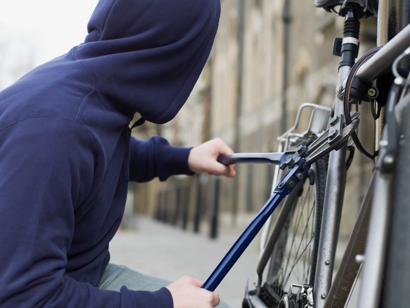 Белгородец украл у подростка велосипед