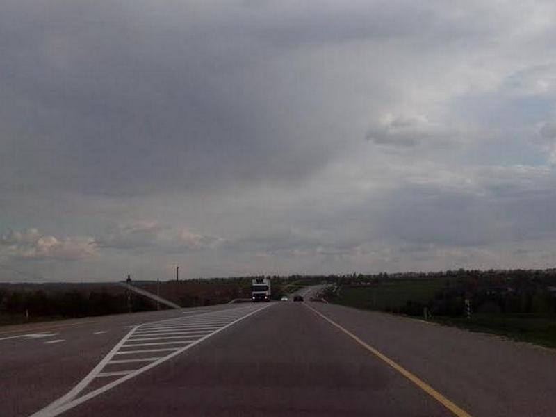 На дороге "Белгород — Никольское" устанавливают барьерное ограждение