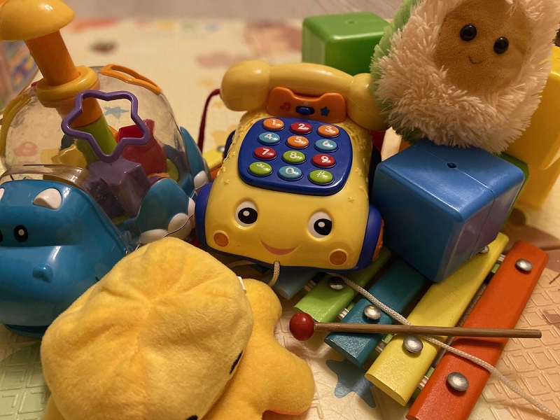 «Оторвали мишке лапу»: куда деть ненужные игрушки
