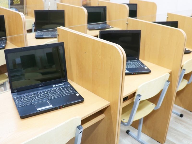 Белгородские школьники будут изучать языки программирования