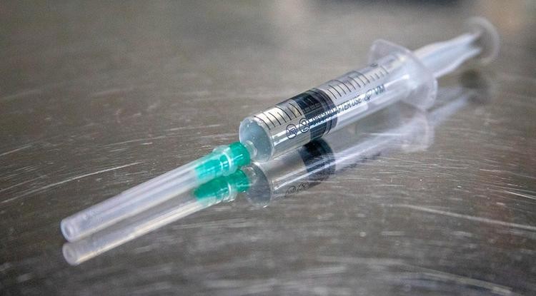 В Белгородской области вакцинировать от ковида будут полицейских и спасателей
