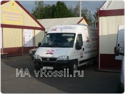 Автомобиль мобильной клиентской службы оснащен всей необходимой техникой, чтобы вести полноценный прием посетителей в самых отдаленных уголках Курской области. 