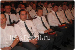 Сотрудники ГИБДД