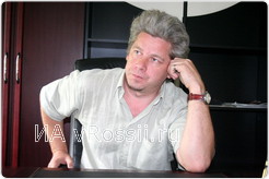 Главный режиссёр академического театра драмы имени Л.Н.Толстого Сергей Бобровский