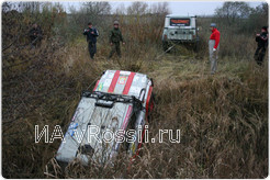 Некоторые машины пришлось вытаскивать при помощи лебедки. 