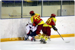 В повторном матче наши хоккеисты показали диаметрально противоположный результат