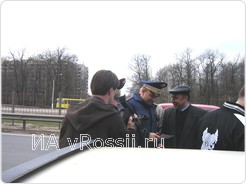  Без автографов не обошлось.