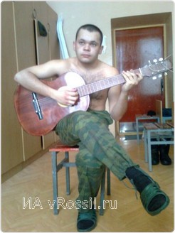 ...или играть на гитаре