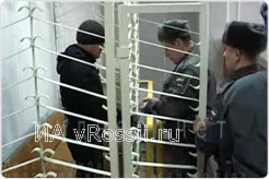 Грабителя задержали и отдали под суд