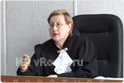 Судья учла признание вины и наличие на иждивении малолетнего ребёнка в качестве смягчающего обстоятельства